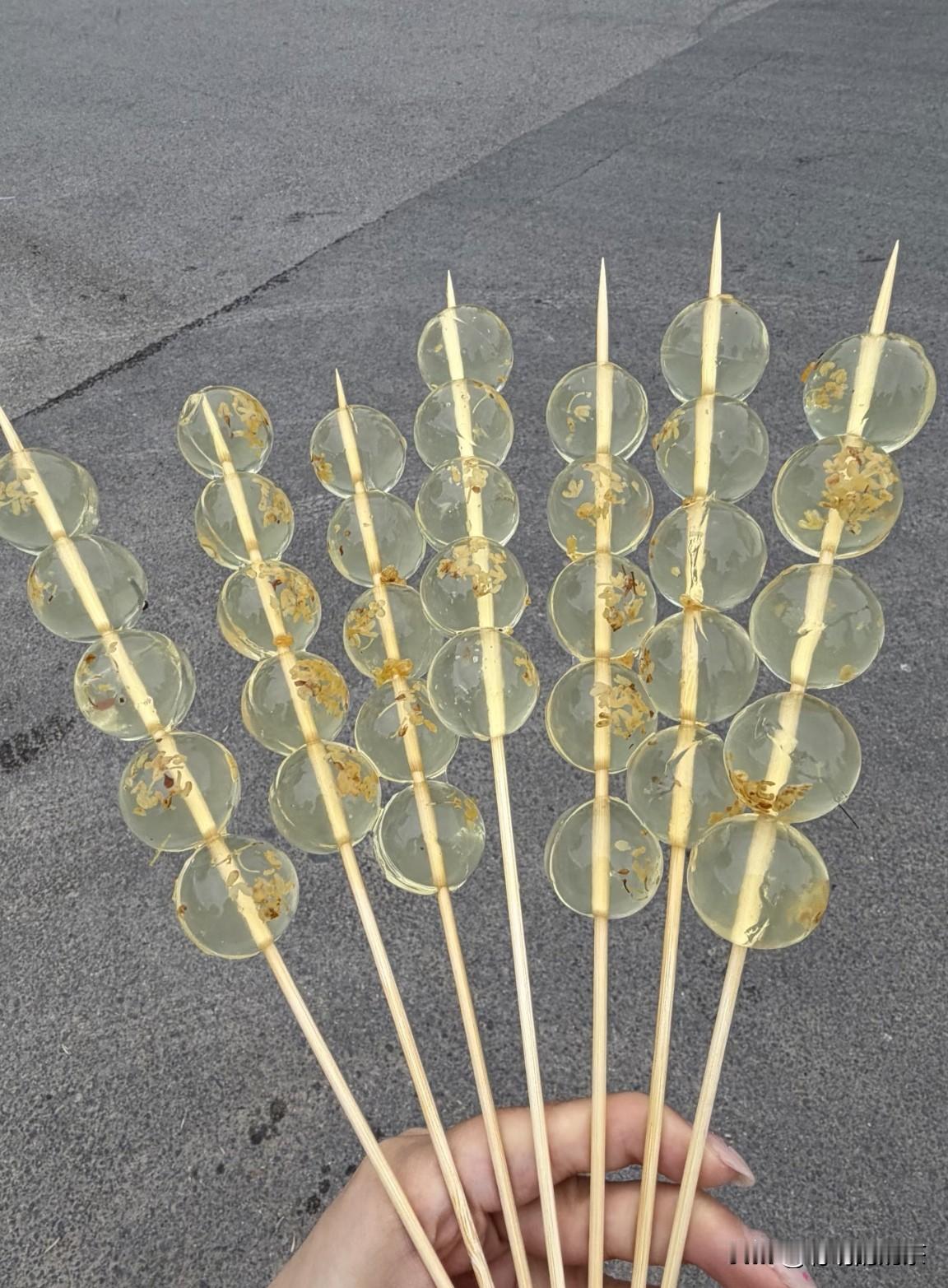 有没有武汉的朋友出来说一下这个东西叫什么好好吃？