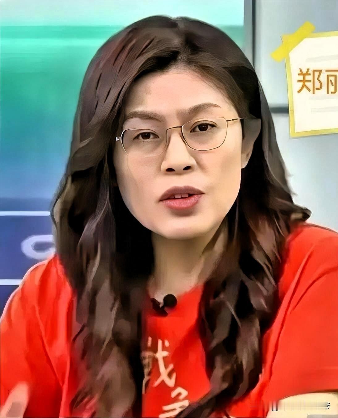 两边赌。一边是准备送她“项圈”的美国，一边是视她手足，寄希望国家统一回归正轨的国