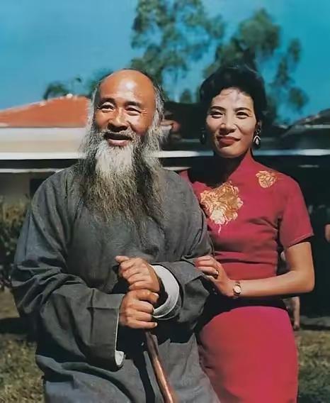 一位性学专家说：“性欲强的人，才是真正活明白的那拨人，别急着用世俗眼光去看这件事