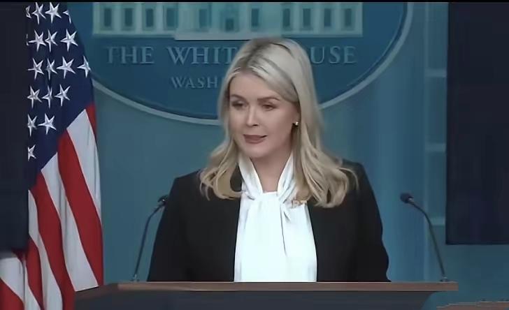 记者问：美国是否空袭了一所女子小学并造成175人死亡？
白宫发言人：美利坚合众国