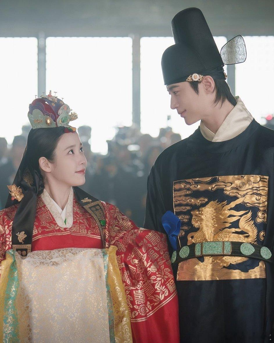 Disney+股东信点名《21世纪大君夫人》…Disney+流媒体销售额增11%