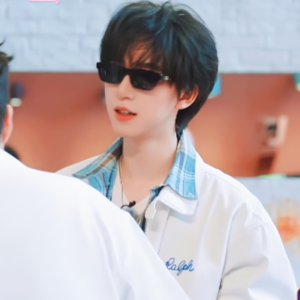 嘚瑟小狗🐕ฅ՞•ﻌ•՞ฅ 
