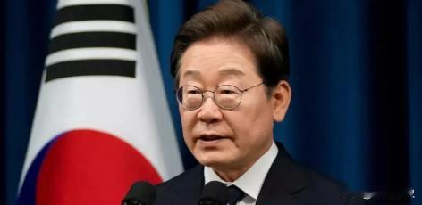 对中国降格了！近期九三大阅兵举行在即，而中国对周边国家都发出了邀请，其中就包括韩