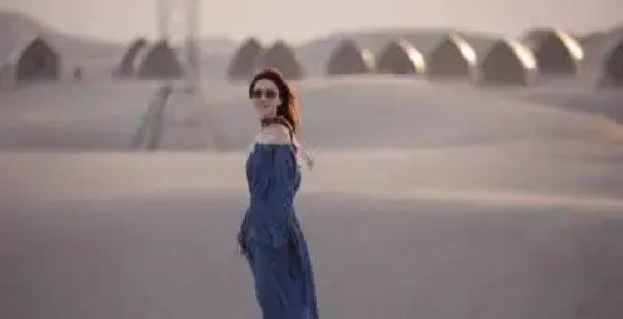 沉默7秒，前任涨粉50万
 
李施嬅在镜头前数落旧爱，想赢个漂亮。她一句接一句，