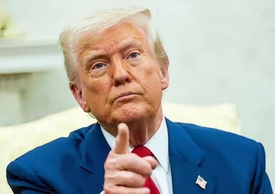 美国情报机构说伊朗不信任特朗普——巧了，大多数国家都不信。伊朗刚刚再次把谈判底线