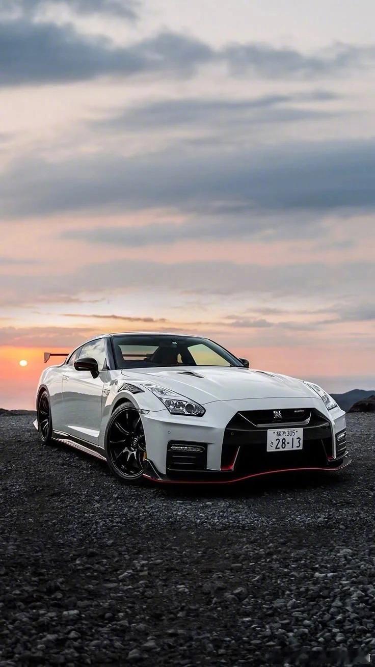 夕阳与GTR，总有一个能拥有吧