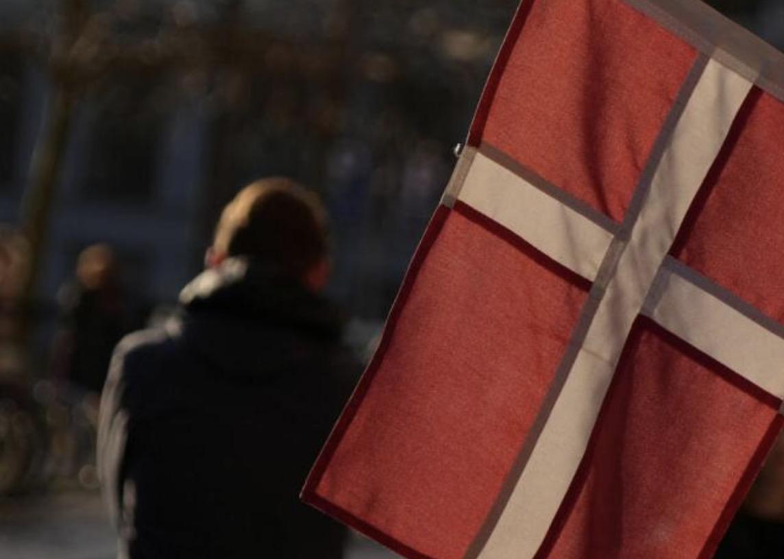 在达沃斯论坛上，特朗普再次用他独特的历史叙述为攫取格陵兰岛辩护。他声称，二战中丹