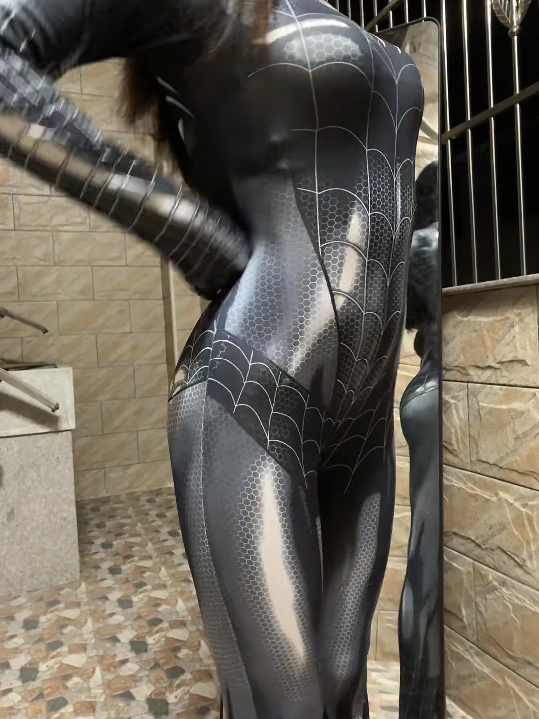 点赞看反差女高 ​​​