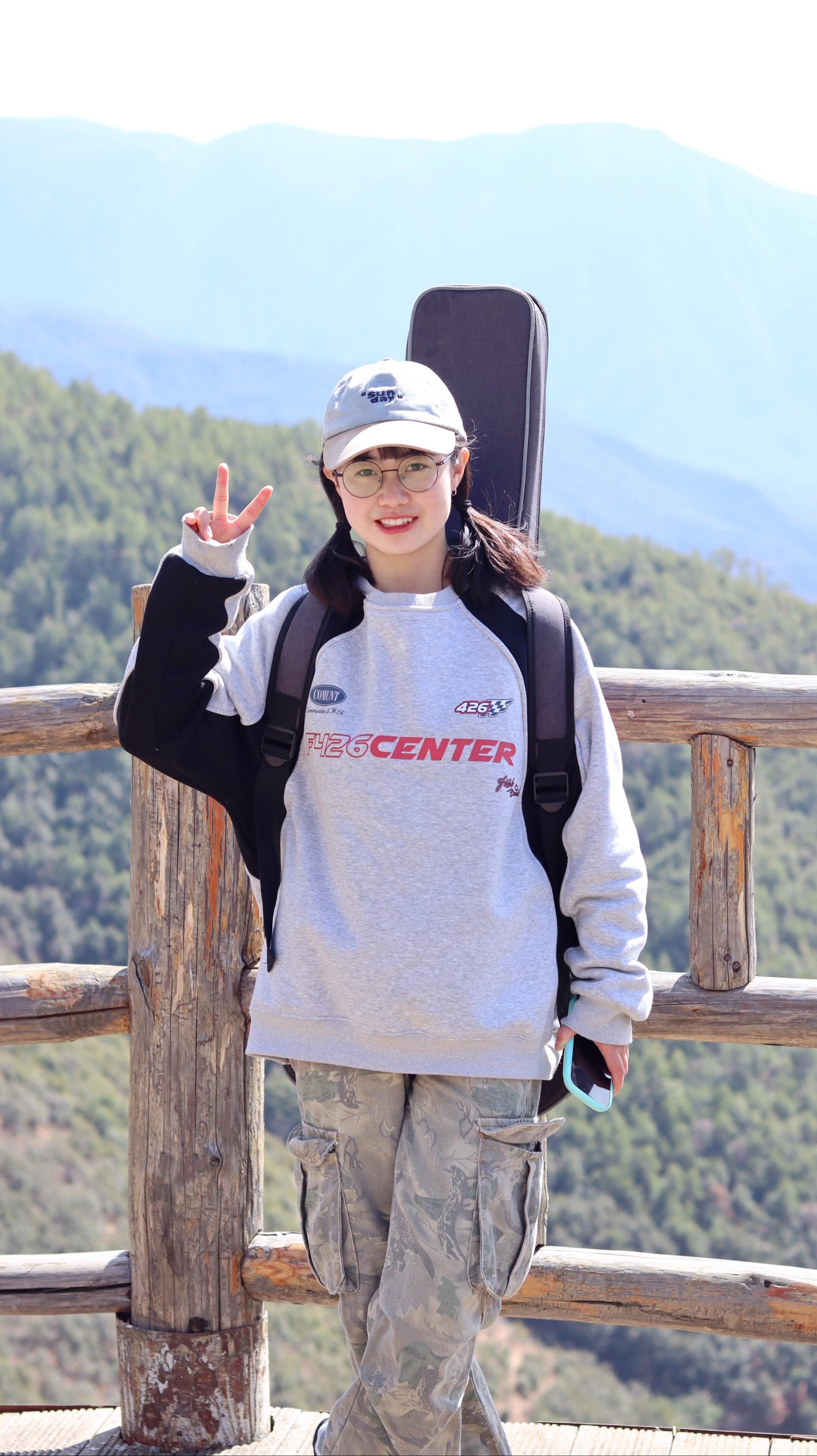 人生从没有所谓最正确的路，只是努力把走的路变的正确！吉他及他