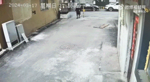 这是手有多欠