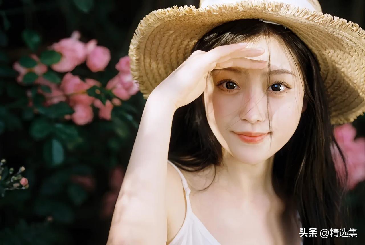 爱拍照的女生到底有多迷人呢? 爱拍照的女生到底有多迷人呢? 爱拍照的女生着实迷人