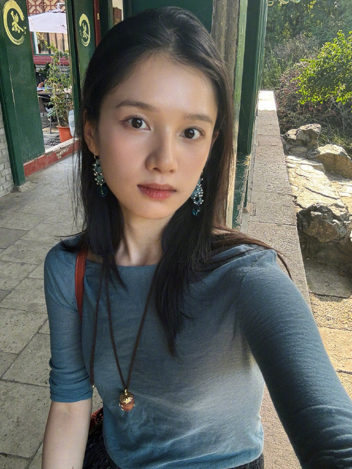 张婧仪📸