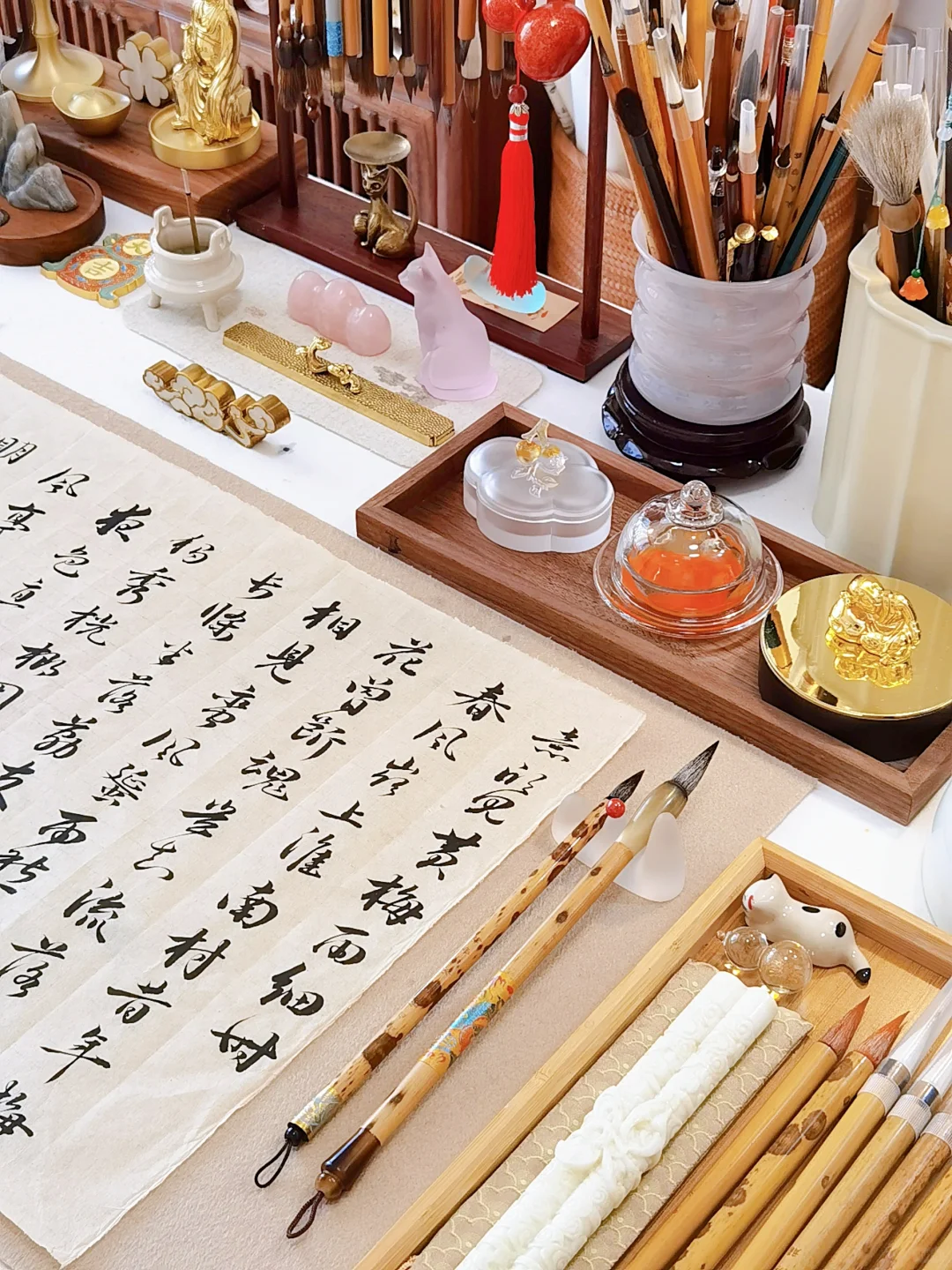 夏日凉风佛书案‖白纸皆飞散