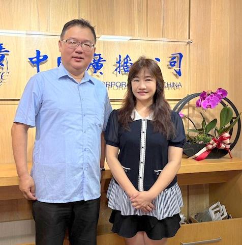 5月21日，中评社台北发布消息，马英九基金会内部爆发激烈冲突，核心围绕前执行长萧