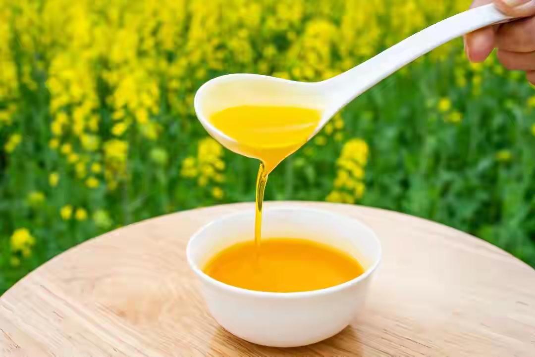 换一换食用油，健康风险大大降低！——开启你的健康新生活

在现代快节奏的生活中，