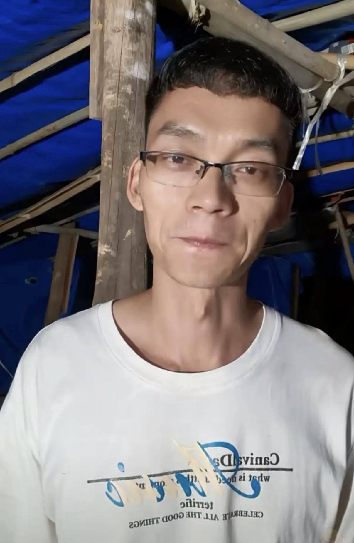 唐尚珺大四考研清华，昨晚唐尚珺直播告诉大家未来有考研的打算，大概率还会报考清华。