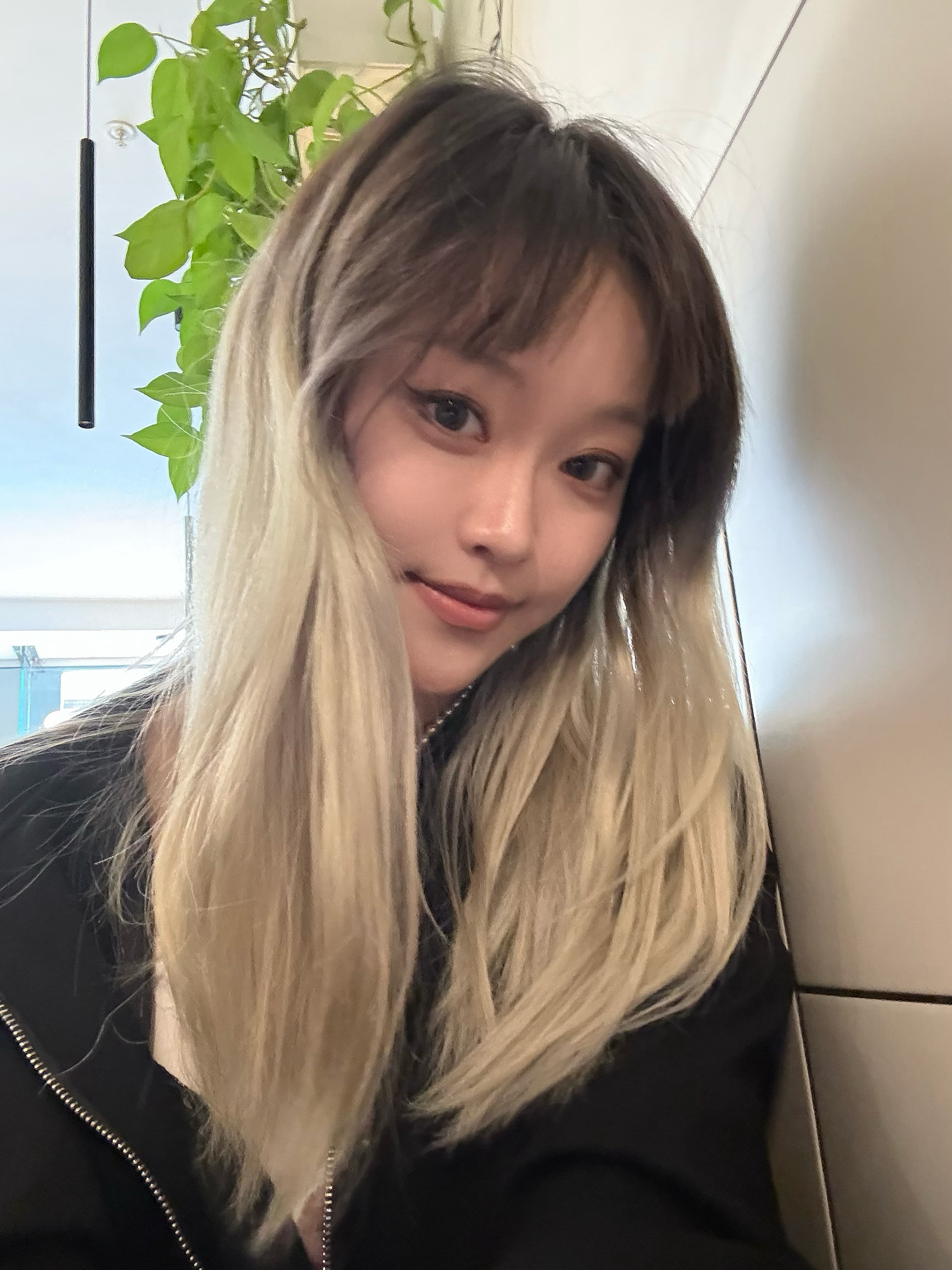 [来抱抱]  ​​​
