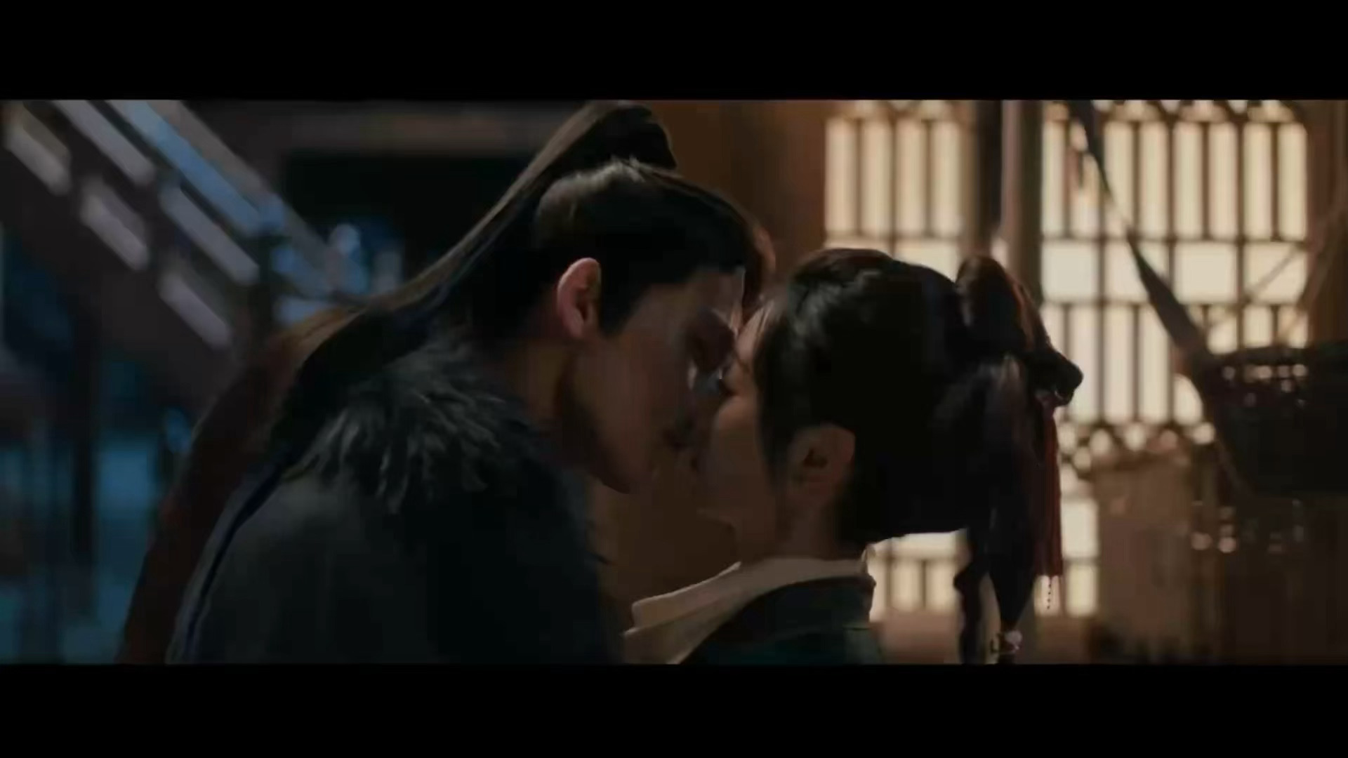 逐玉剧宣是懂我们想看什么的，就这么把好几段吻戏都放出来了！！逐玉吻戏预告逐玉今日