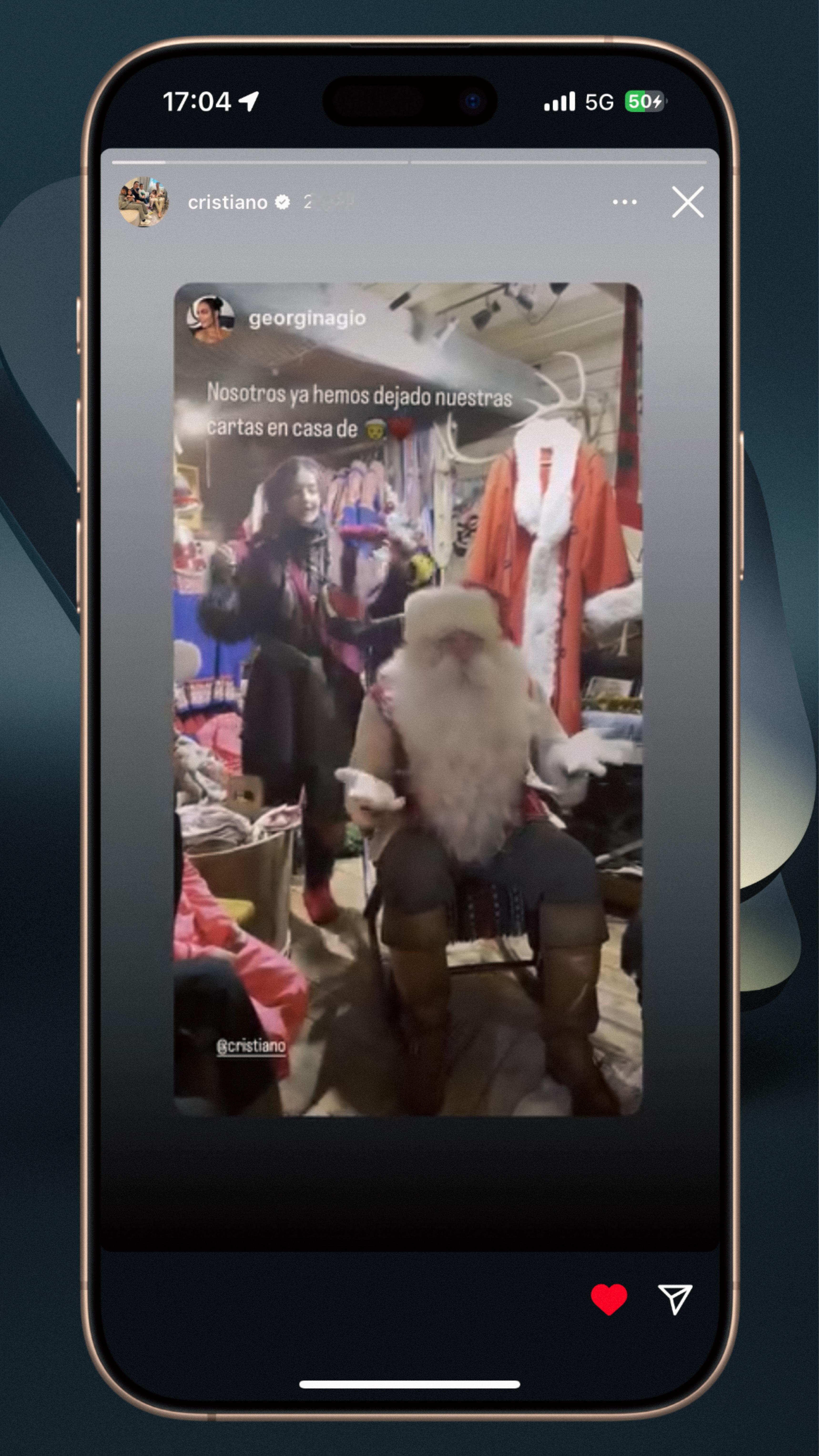 C罗  超话年度竞耀时刻  ✦ 分享圣诞节的快乐𝓒𝓻𝓲𝓼𝓽𝓲𝓪𝓷