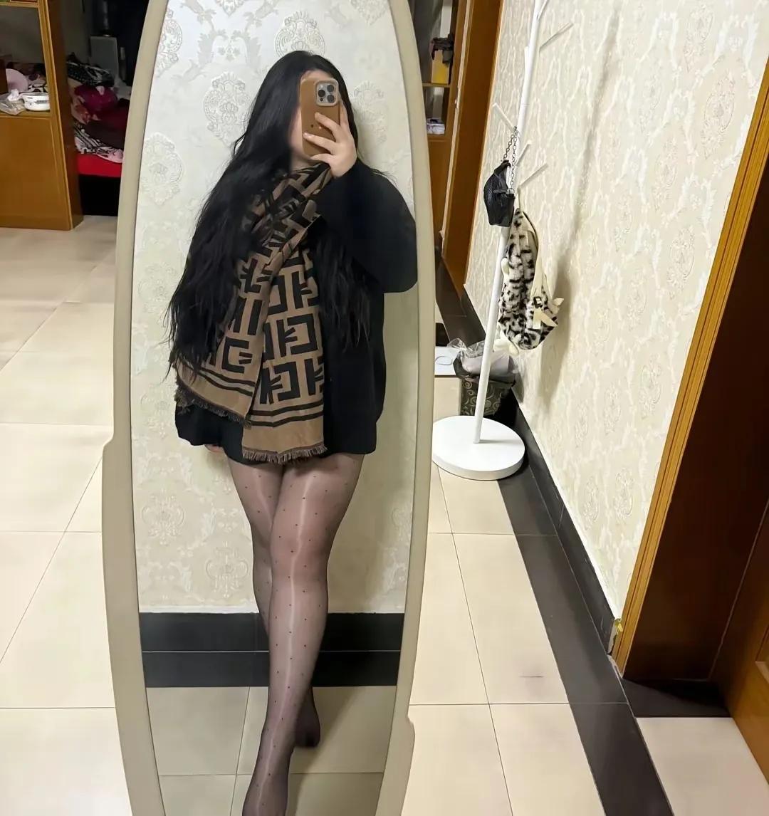 天冷了，不知道这样穿搭早上送娃还冷不？