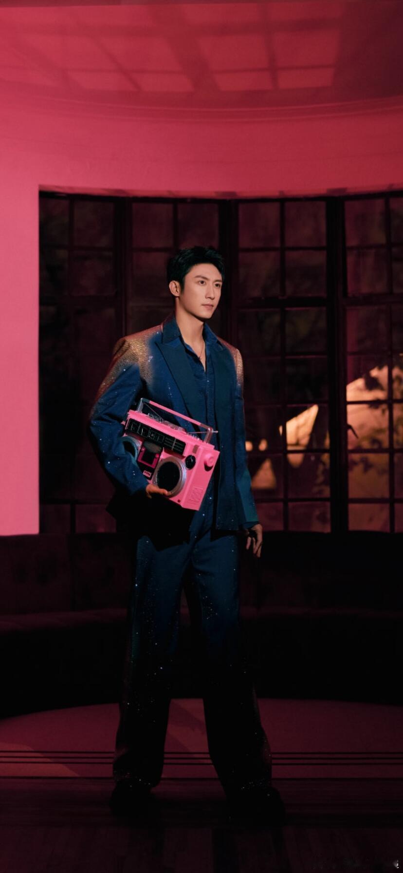 黄景瑜唱歌粉又活了 黄景瑜要唱歌了，这个消息对唱歌粉来说就是过年。人民演艺影视金