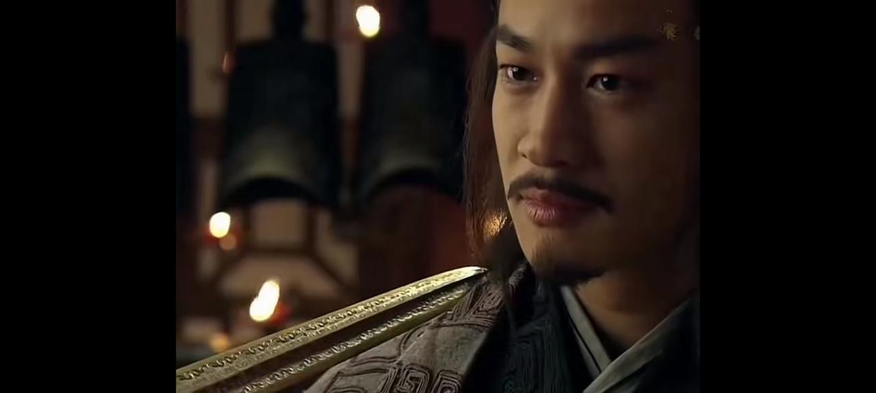 后人想象的项羽和虞姬的故事。台词愈是多，愈是让人觉得虚假。我不喜欢听他们说话，我