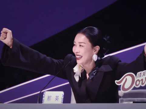 声鸣远扬名场面 + 1！那英急着给选手找下家，何老师在线拆台～ 