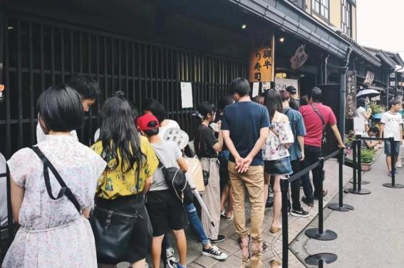 中日若开战，上海数万在日侨民何去何从？答案远比想象中理性 如果日本和中国开战，中