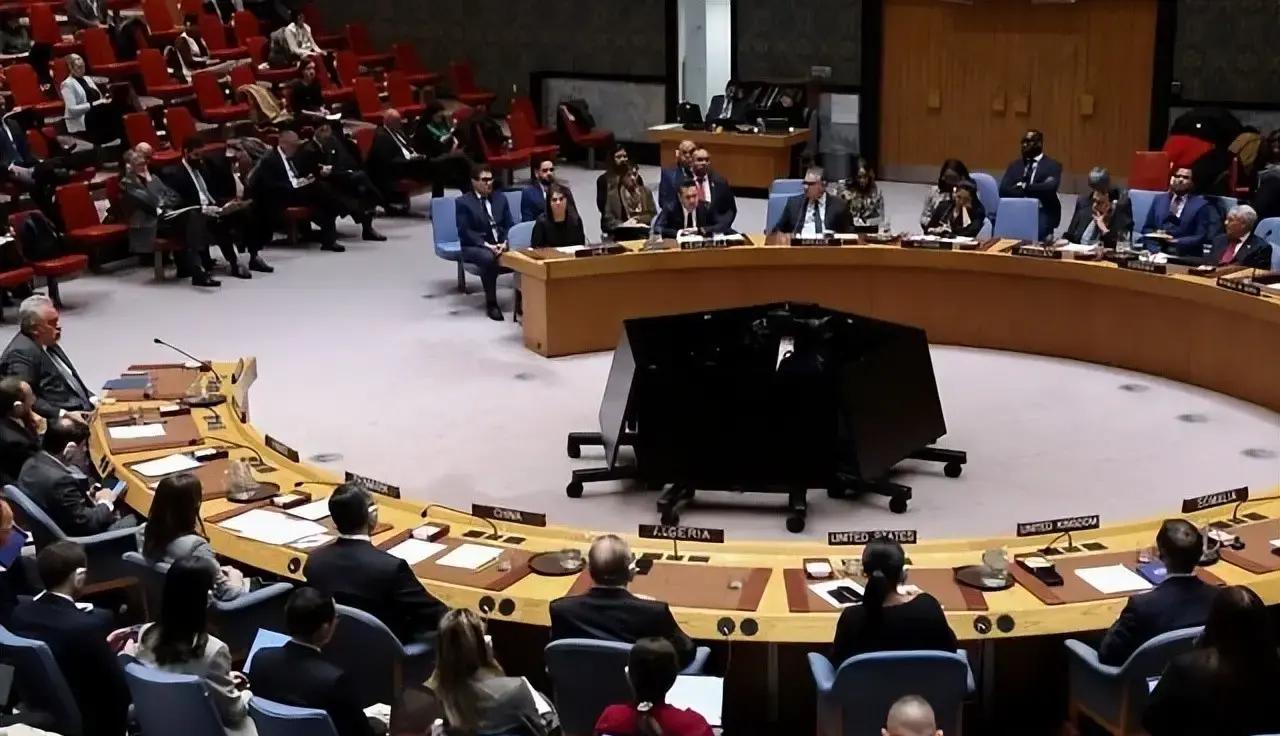 快讯！
以色列突然宣布了。

12月26日，内塔尼亚胡在耶路撒冷宣布承认“索马里