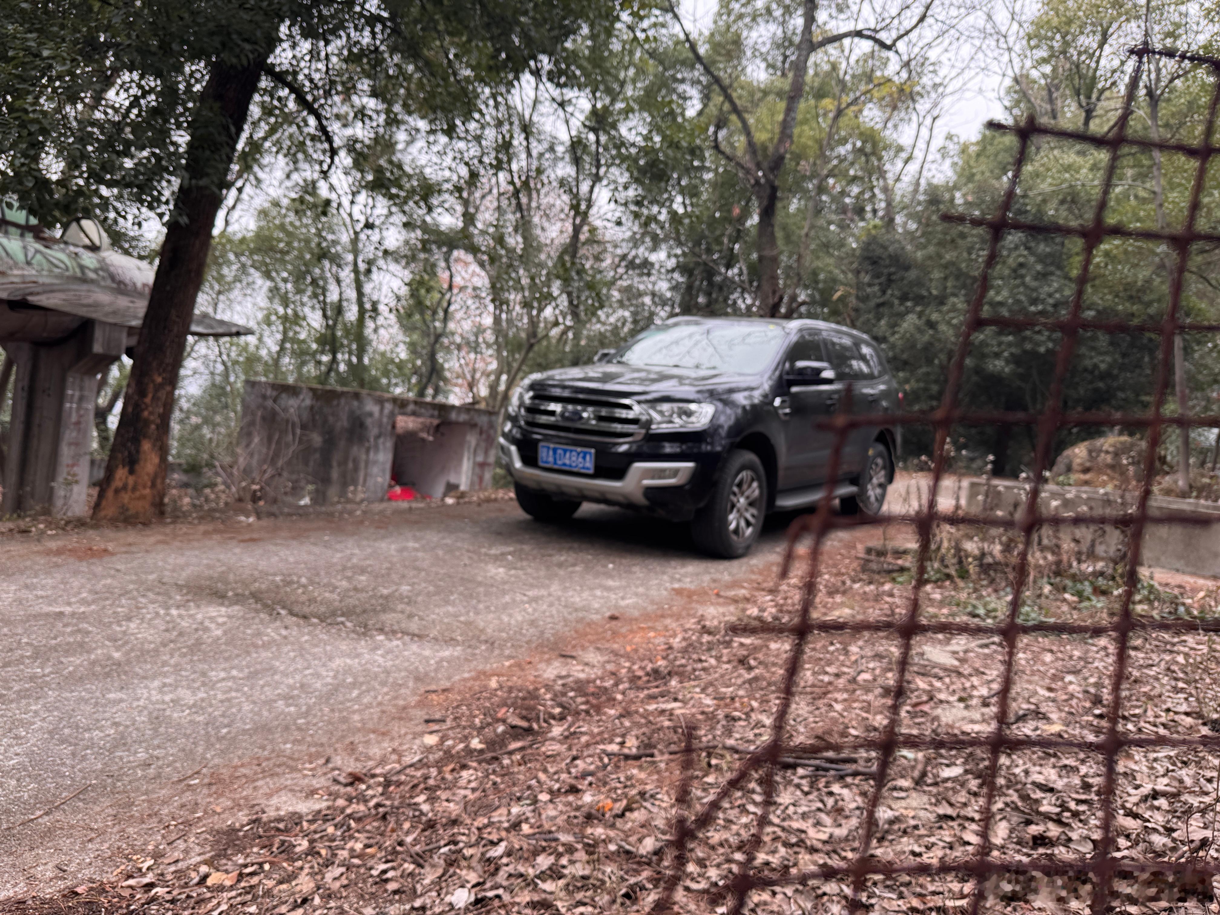 《山路计划》堪路已经完成冬季又可以开拍了山路没啥太大变化沉降的地方更深了 咸宁