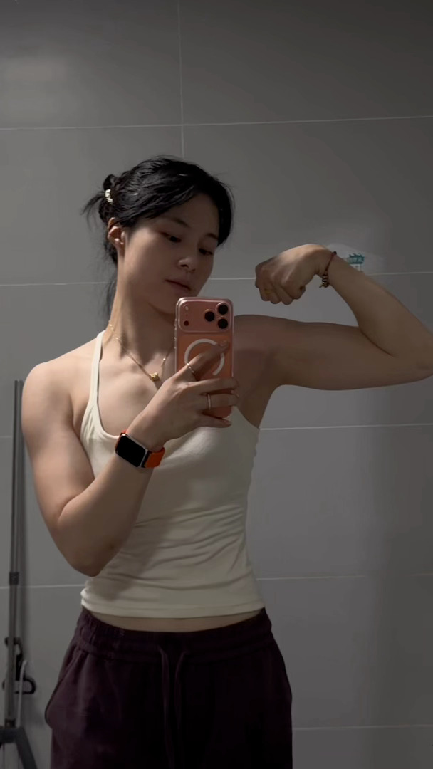 后悔是好事啊说明冲动的事情你一件没少做冲动是好事啊说明你尊重自己的情绪 ​​​