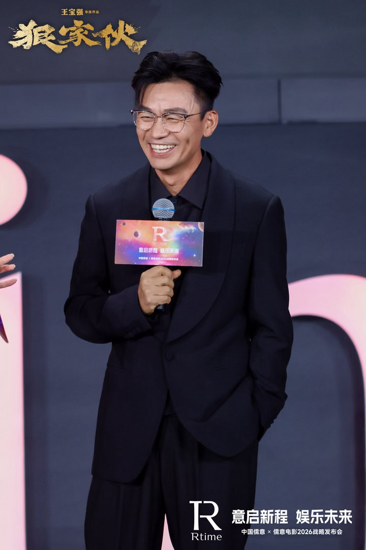 王宝强 奕宏哥哥 王宝强说项目第一人选就是段奕宏，就像二十年前他第一个想到的也是
