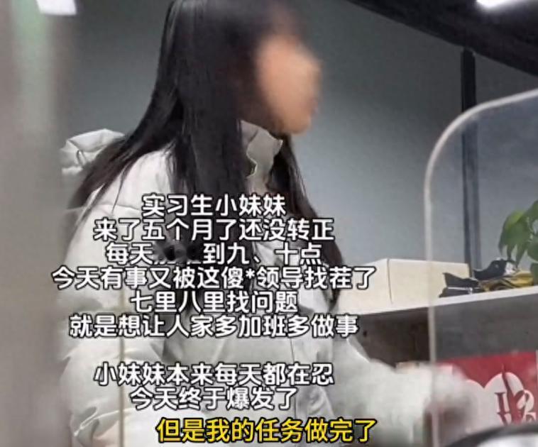 最任性的00后，花200万买坐骑，每天执着在游戏里给人“打黑工”
 
难道新一代
