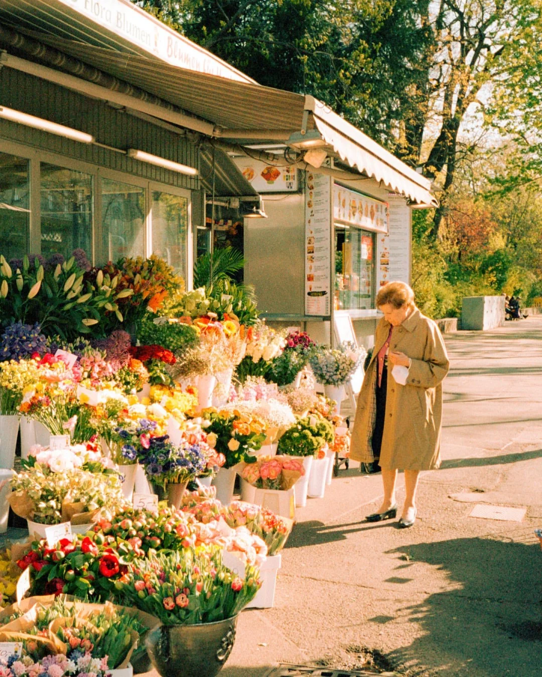 “𝓥𝓲𝓮𝓷𝓷𝓪 𝓕𝓵𝓸𝔀𝓮𝓻𝓼”