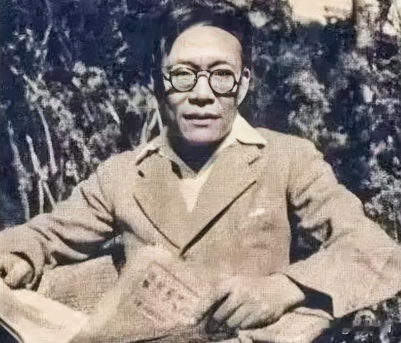 一代逻辑学大师金岳霖，历经多年思想进步与自我淬炼，正式加入中国共产党。这位出身湖