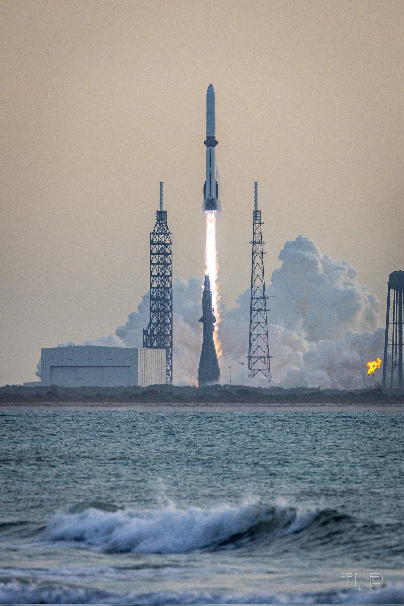 蓝色起源官宣入轨失败，蓝鸟7号卫星被新格伦二级送入了低于预期轨道高度，尽管卫星已