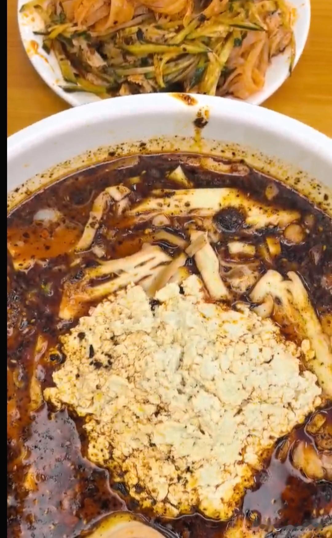 走进西安艳阳天西府饭店，探寻西府名吃的传说和故事钟楼陕菜宝藏店 西安陕菜小馆 西
