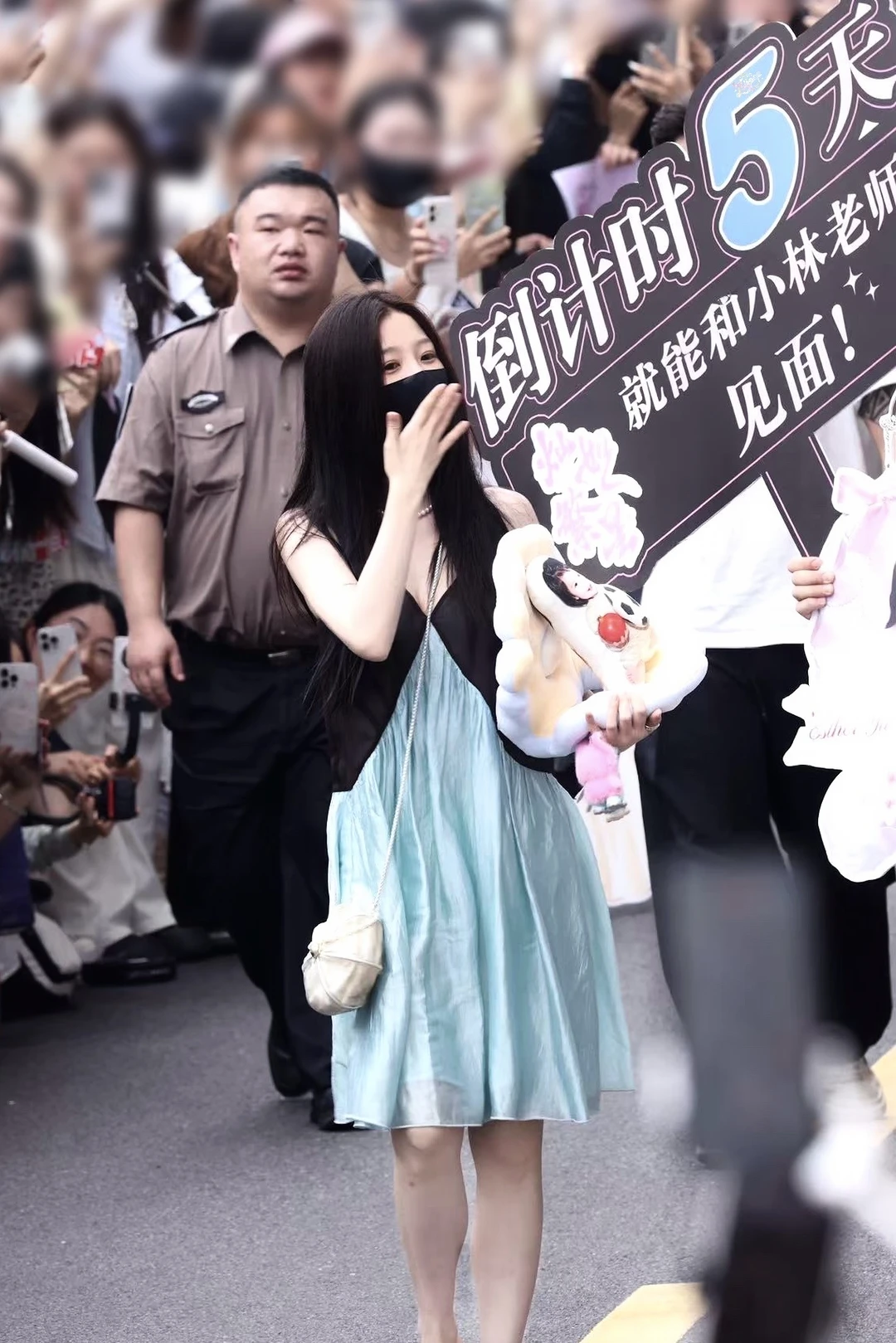 倒计时𝟱天啦！🖤🩵