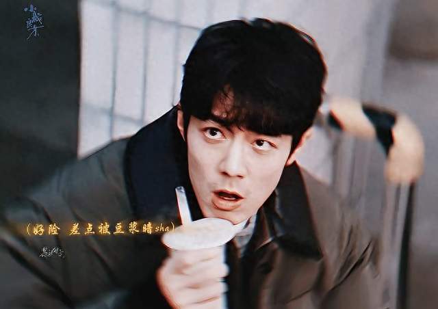 肖战衣服剪影藏巧思，细节曝光，网友直呼太用心