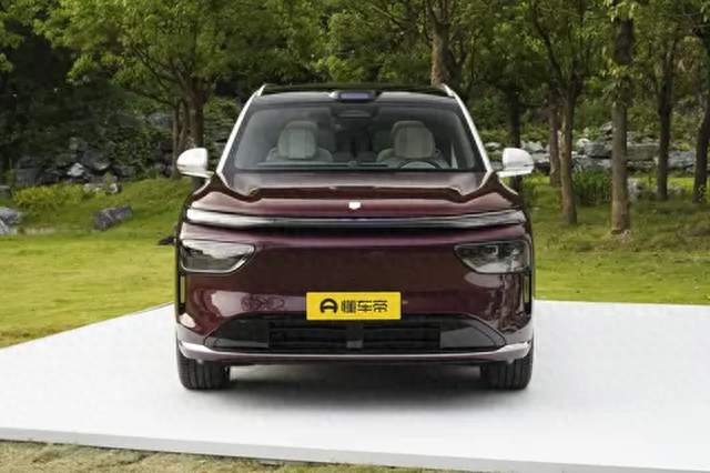 家庭换车看这里！奕境X9大六座SUV，30万级家用好选