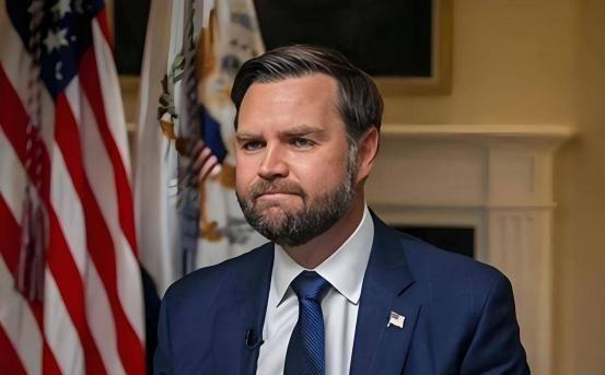 美国政坛可能要出大事了：万斯大概率要当选总统。他如果真入主白宫，整个美国，从内到