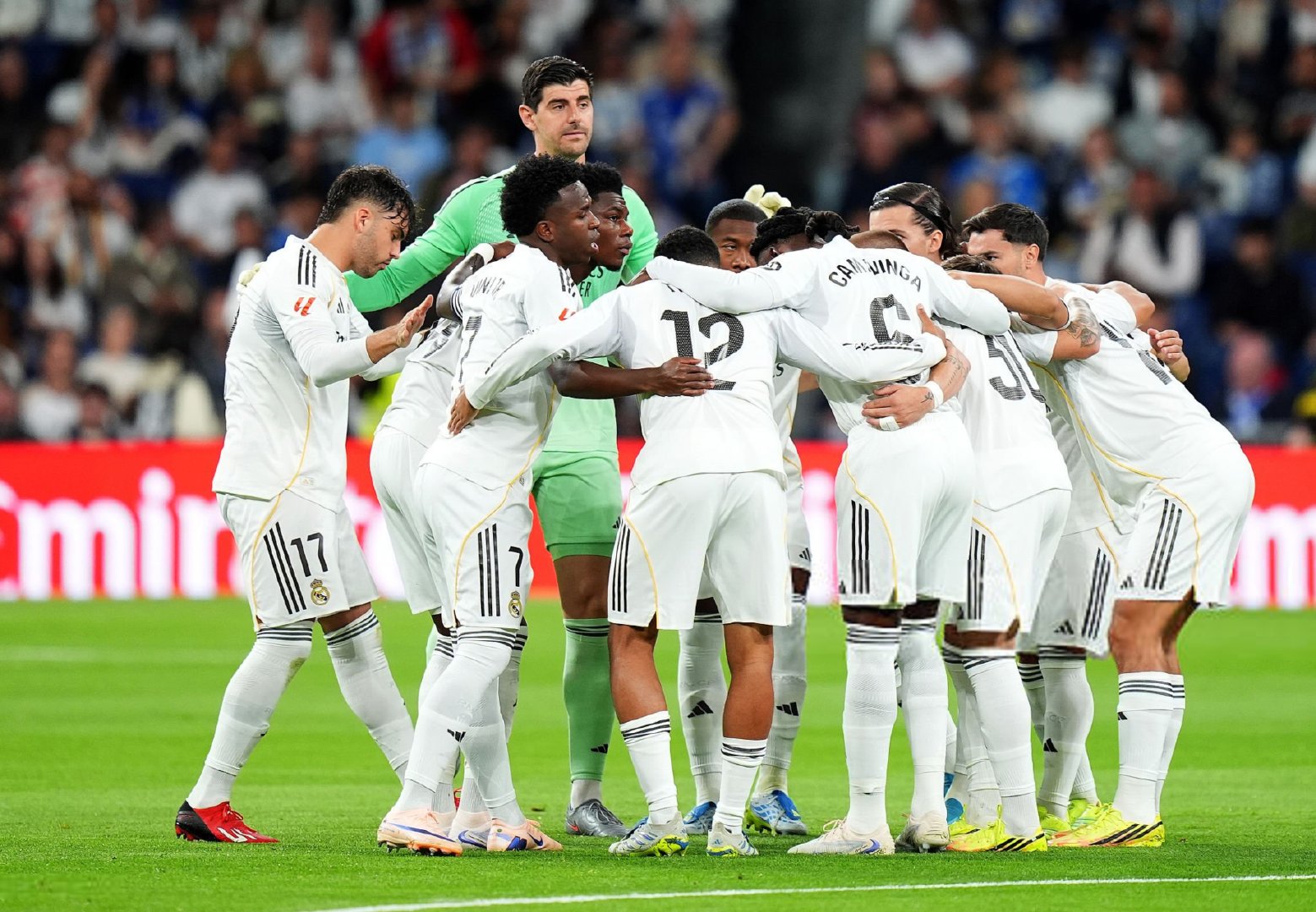 本场比赛首发合影西甲联赛 皇马vs皇家奥耶维多 halamadrid