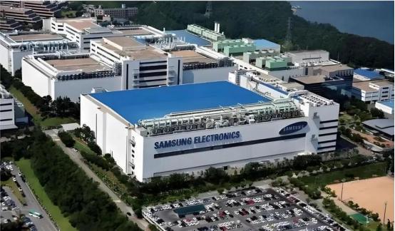 韩国专家表示，中国长鑫存储从三星、SK海力士吸纳了大批芯片领域人才，归根结底，这