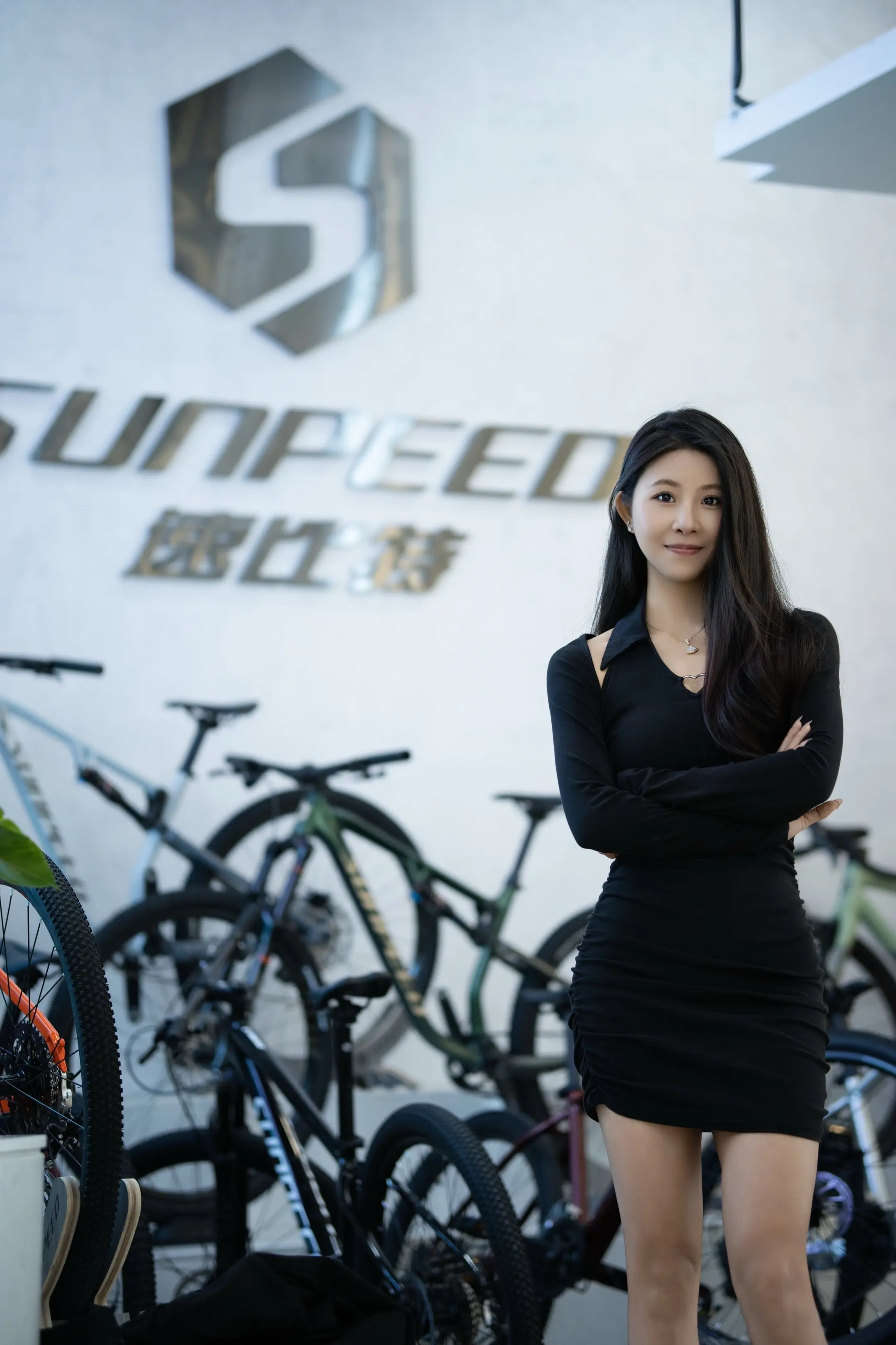 以后不要再说我是搞笑女了。