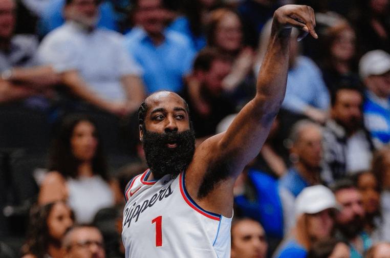 终于赢球了！哈登0罚球砍下全场最高27分9助攻，伦纳德21分，快船115-92胜