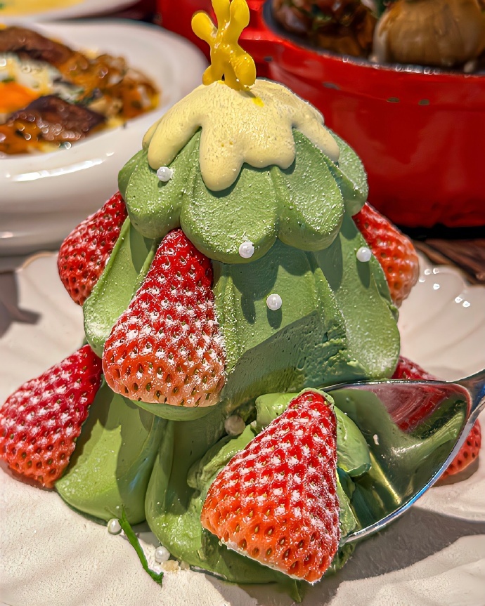 谁能拒绝香香软软的草莓小蛋糕呢 