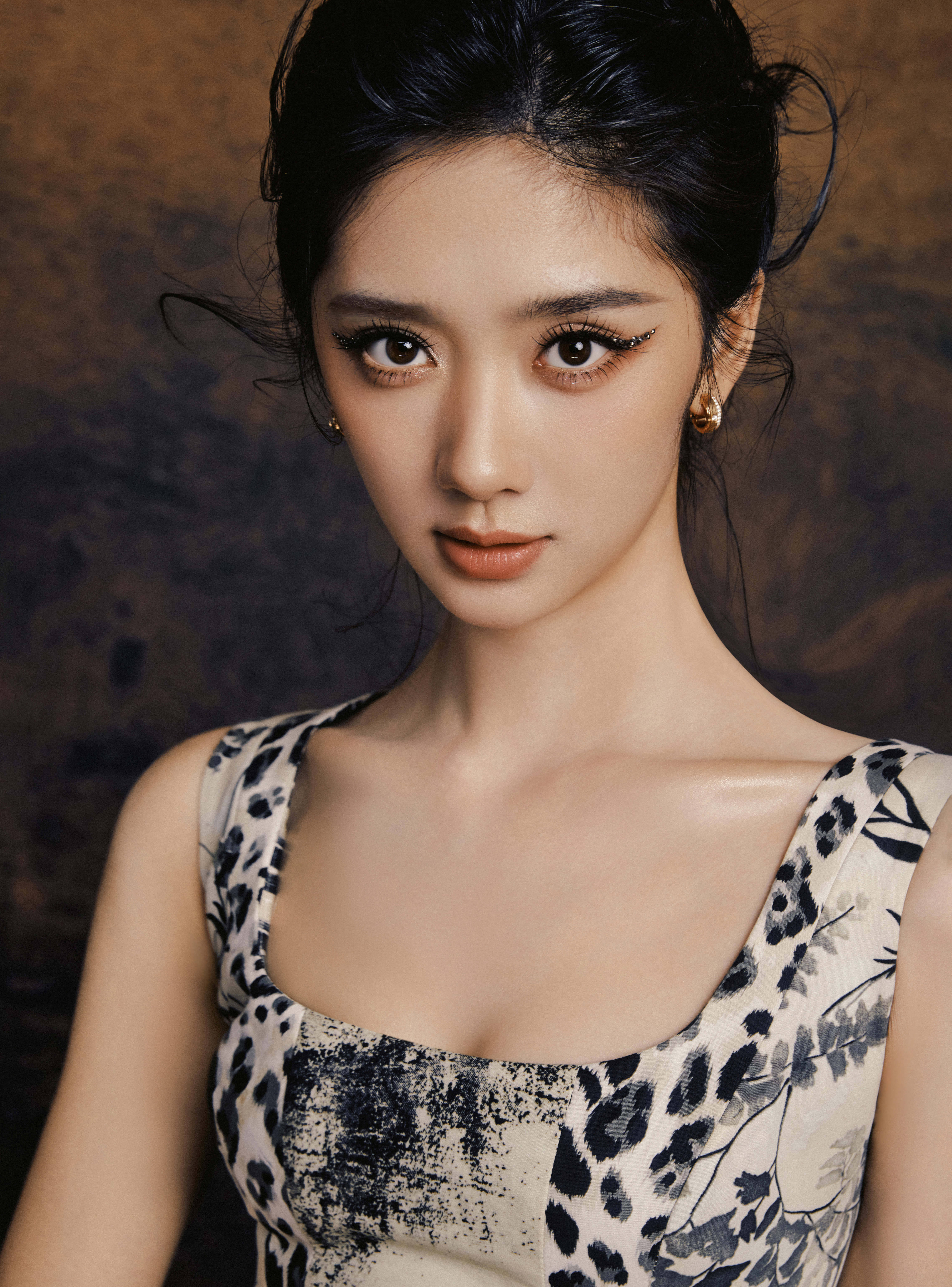 王影璐微博之夜