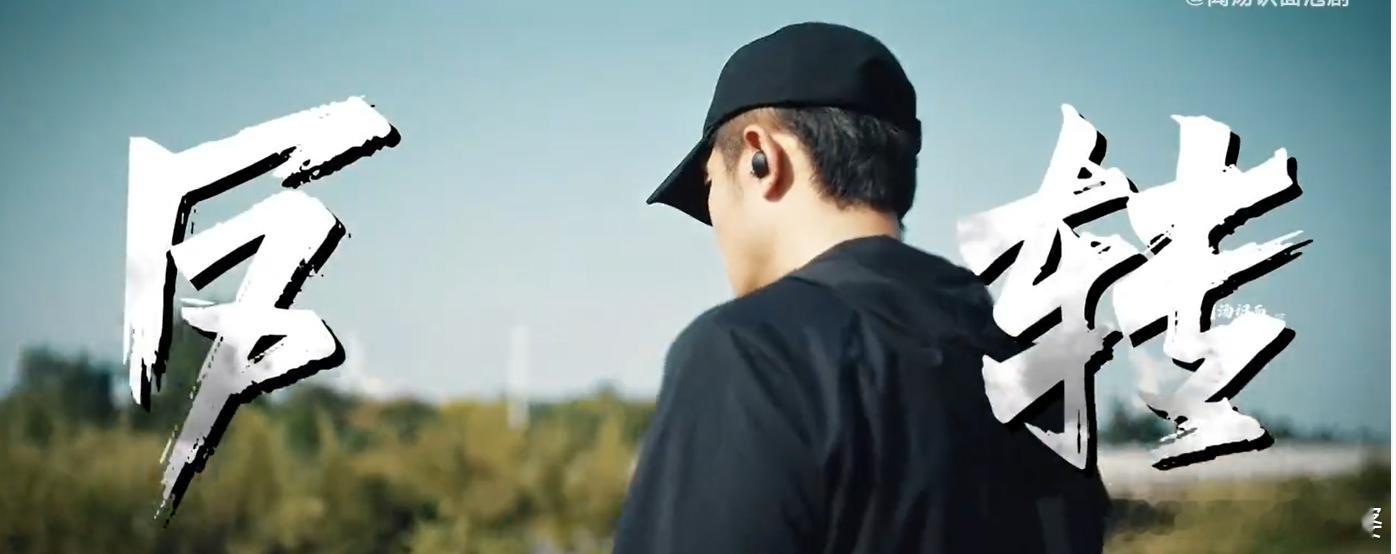 他逃她追他让这俩插翅难飞 《除恶》这段戏没有多余铺垫，冲突直接拉满，三个人的爱恨