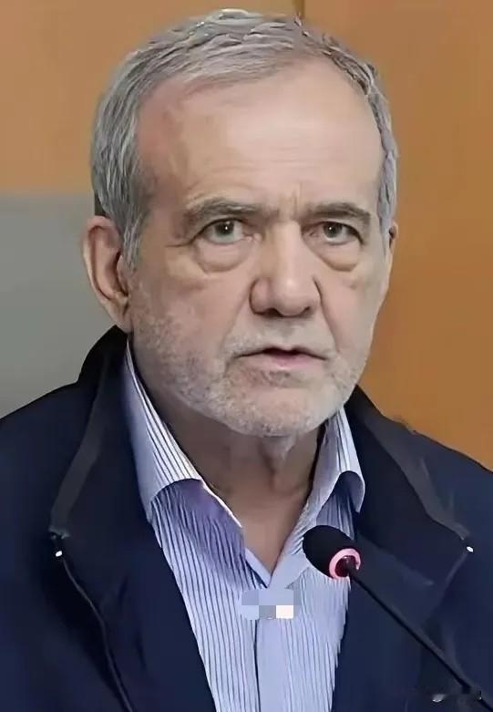 伊朗传来新消息
4月16日，伊朗直接向美国甩下了一句话：敢封锁霍尔木兹海峡，咱们