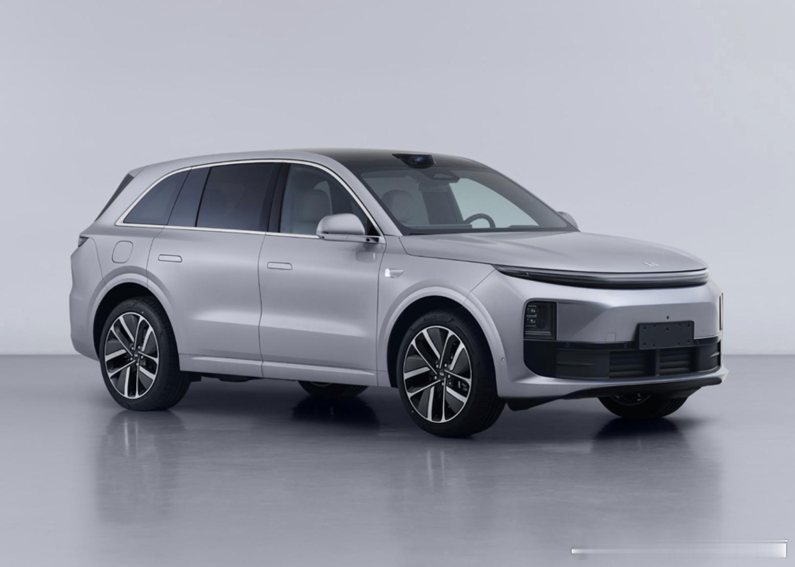 #这是你要的潮车吗# 理想L6来了，5座，30万以内#汽车# ​​​